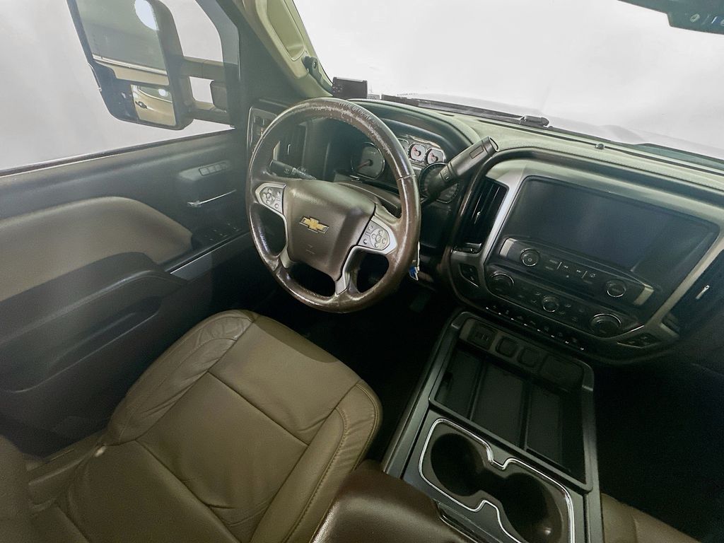 Used 2015 Brown Chevrolet LTZ image 9