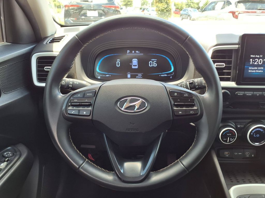 Used 2023 Hyundai Venue SUV