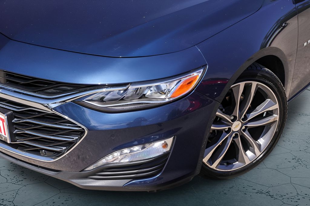 Used Car 2019 Chevrolet Malibu  Premier For Sale Under $20,000 In Austin, Texas