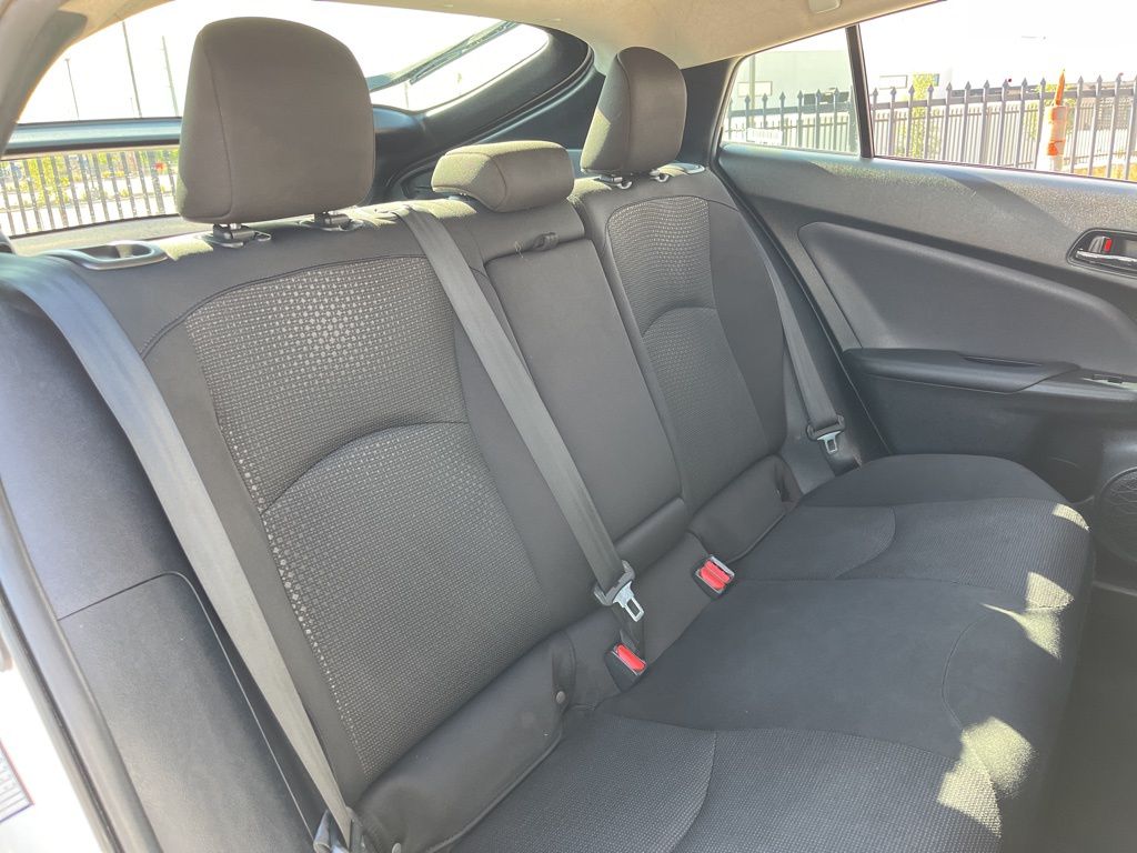 Thumbnail: 2021 Toyota Prius - 29