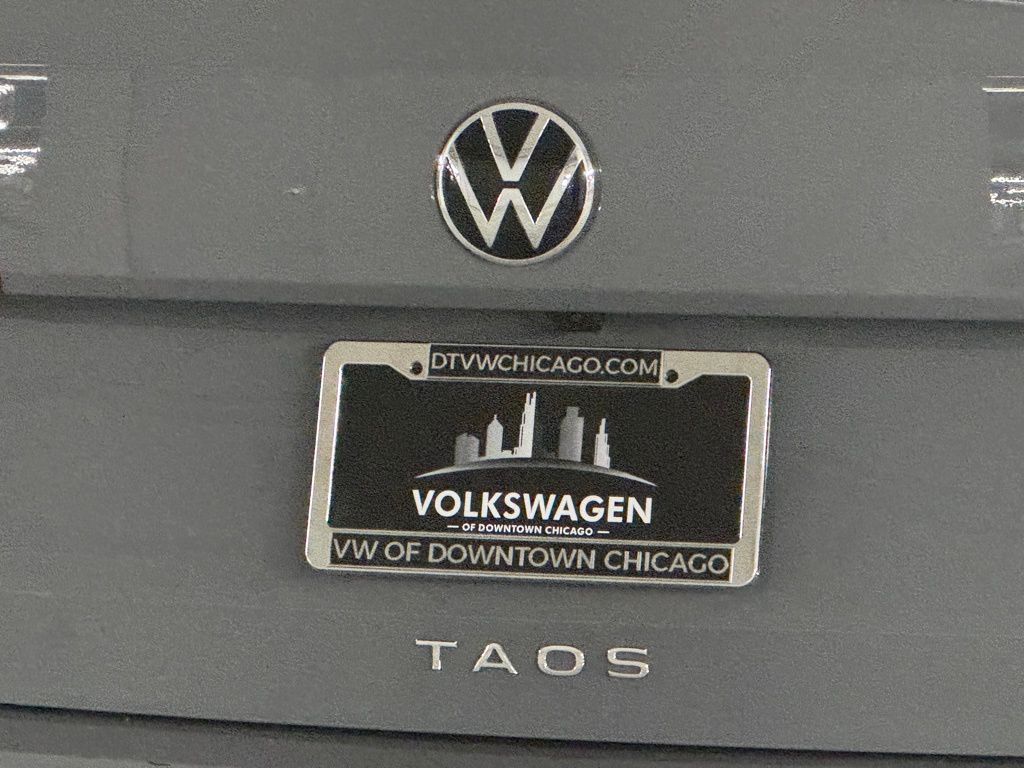 2022 Volkswagen Taos 1.5T SEL 34