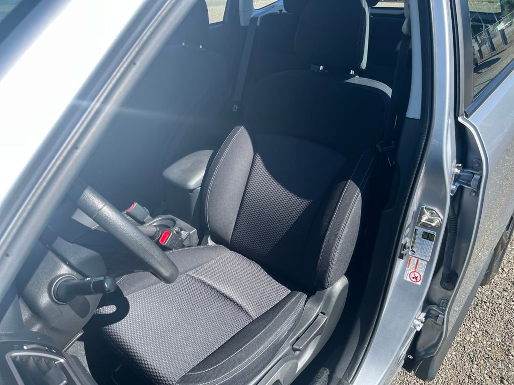 2018 Ice Silver Metallic Subaru Forester 2.5i AWD SUV