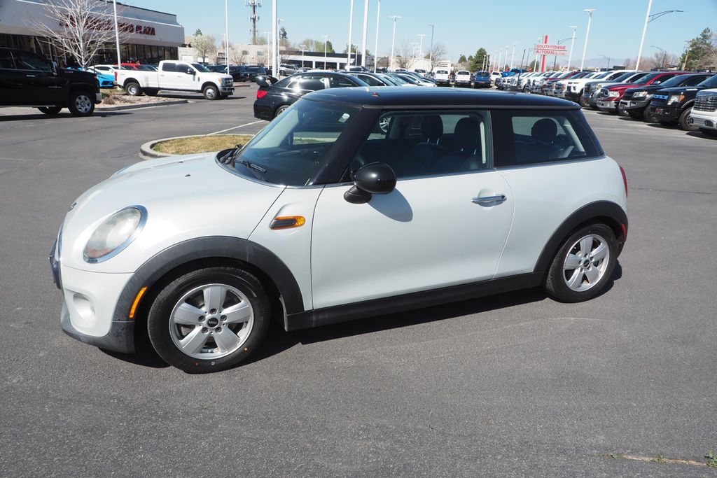 2014 MINI Cooper Hatchback FWD