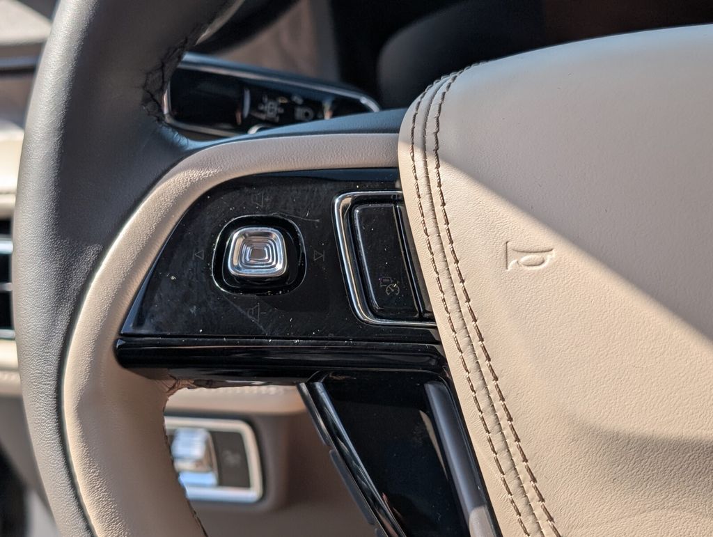 used 2023 Lincoln Aviator car, priced at $43,888