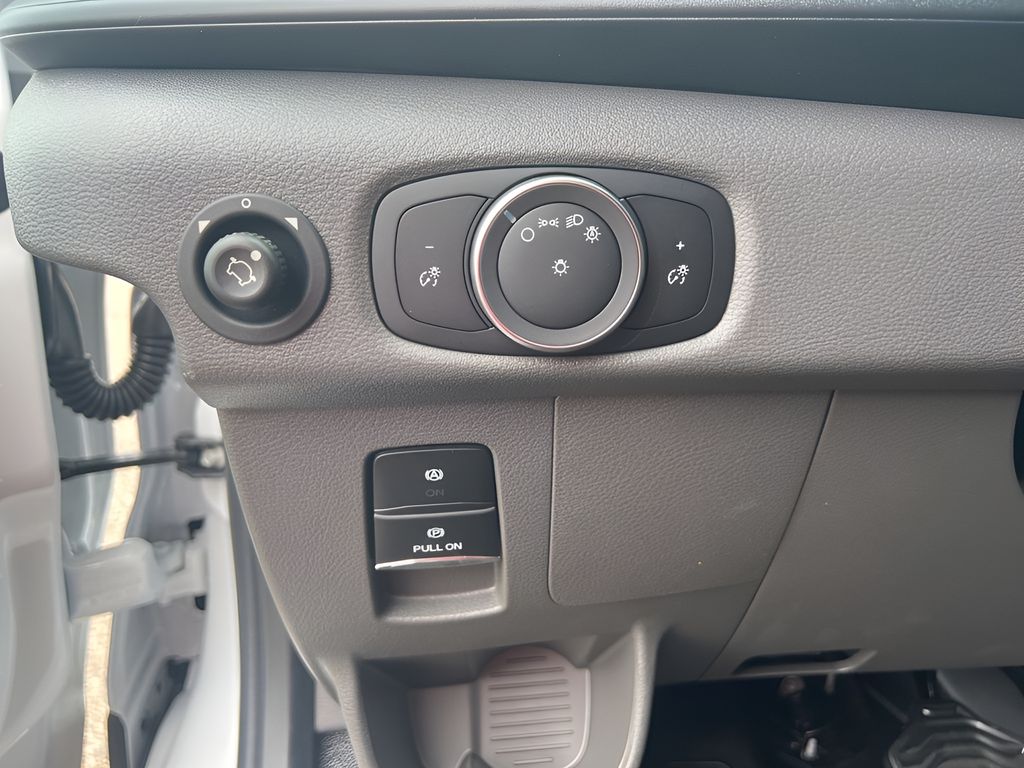 2025 Ford Transit-250