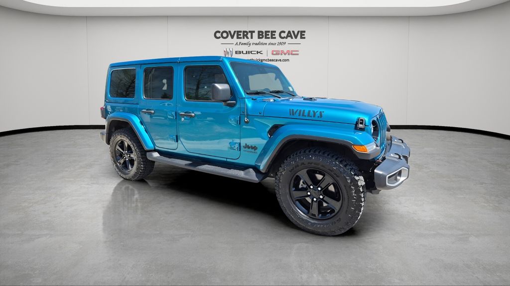Bikini PearlCoat 2020 Jeep Wrangler Unlimited Sahara Altitude 4WD SUV / Crossover Four-Wheel Drive 8-Speed Automatic