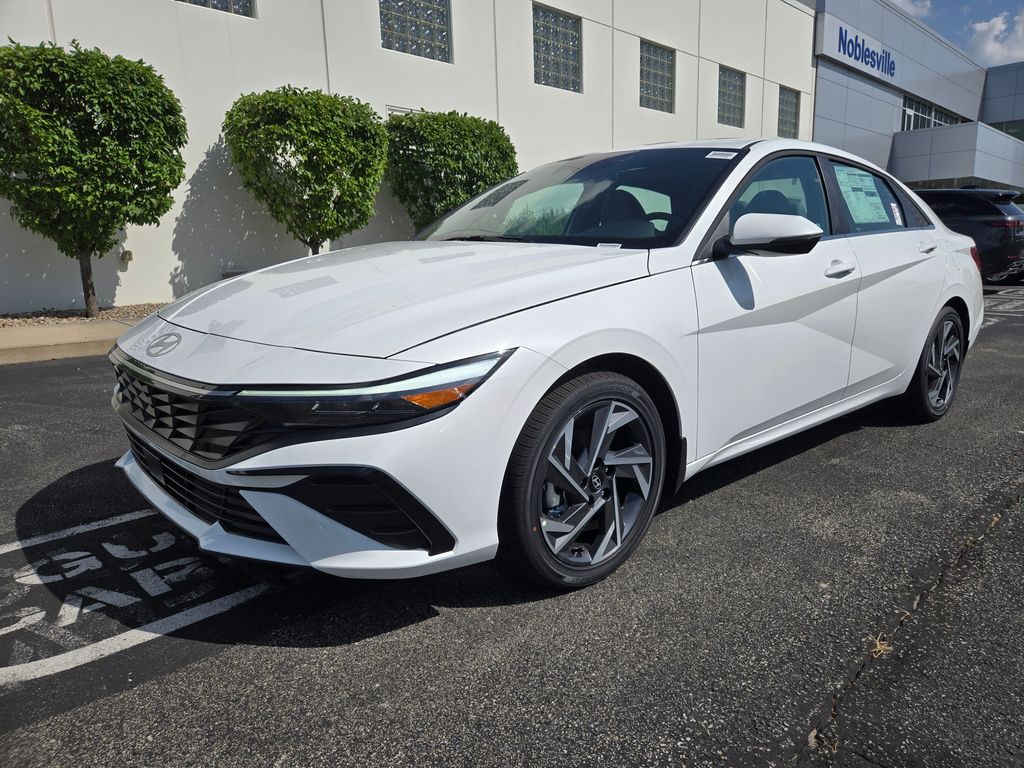 Thumbnail: 2025 Hyundai Elantra - 2