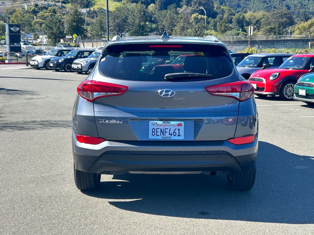 Thumbnail: 2018 Hyundai Tucson - 4