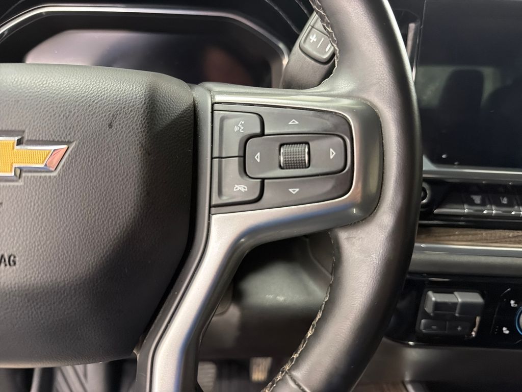 Certified Used 2025 Gray Chevrolet LT image 21
