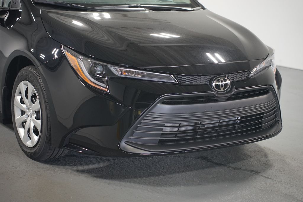 Thumbnail: 2026 Toyota Corolla - 4