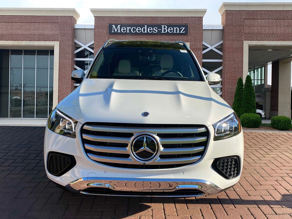 2025 Mercedes-Benz GLS 450 4MATIC 2