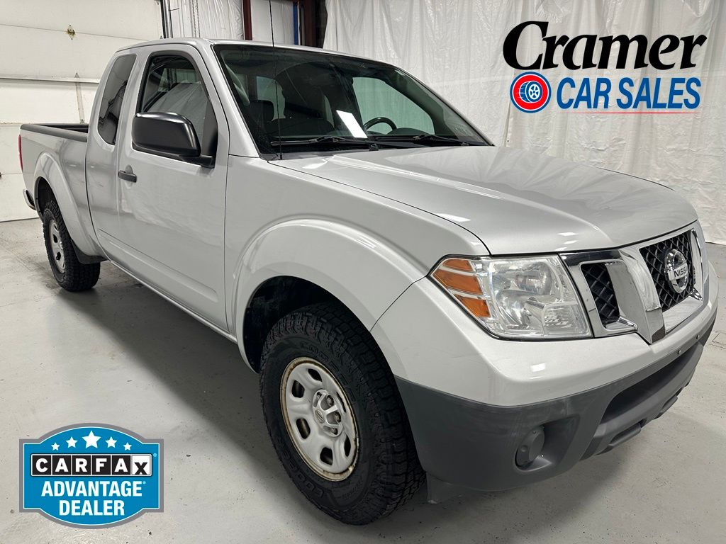 Brilliant Silver 2018 Nissan Frontier Pickup Truck 4X2 5-Speed Automatic Overdrive