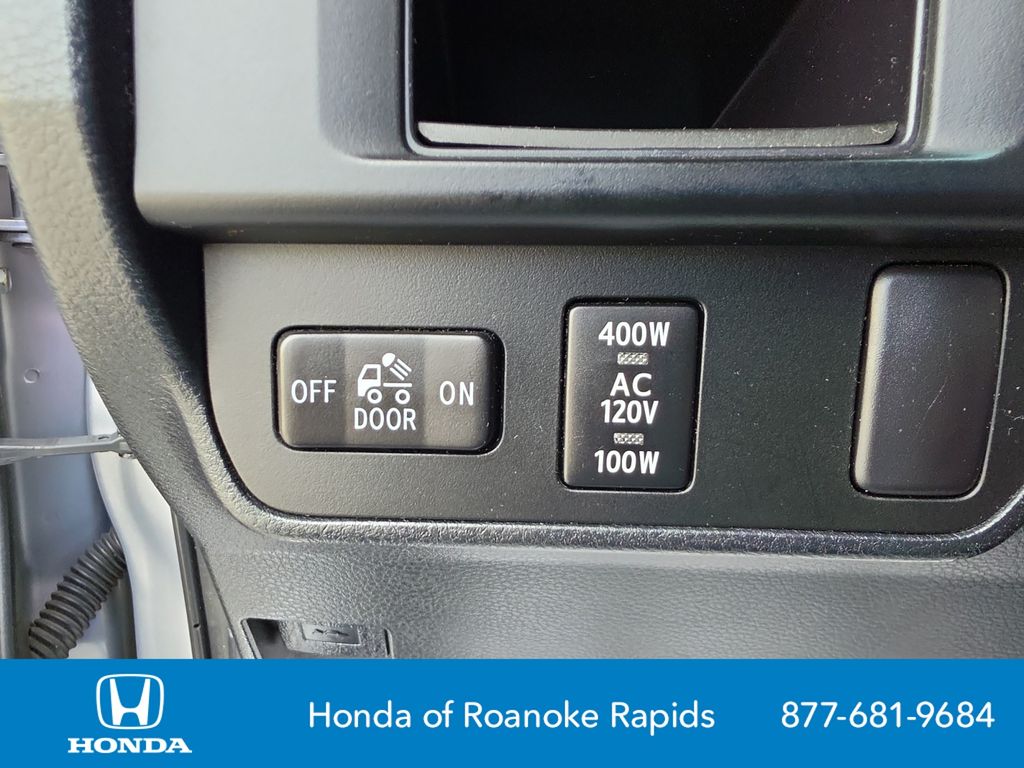 Used 2016 Toyota Tacoma Truck
