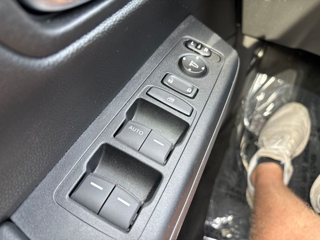Used 2025 Honda CR-V SUV