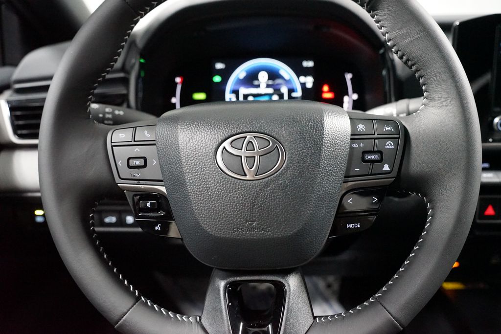 Thumbnail: 2026 Toyota Camry - 12