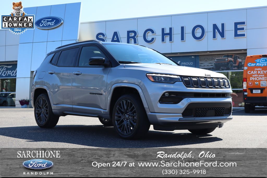 2022 Jeep Compass Plata (Billet Silver Metallic Clearcoat) SUV/Crossover Todo terreno 9 velocidades Automática