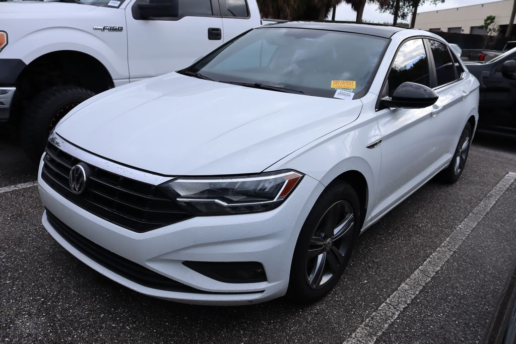 Thumbnail: 2019 Volkswagen Jetta - 2