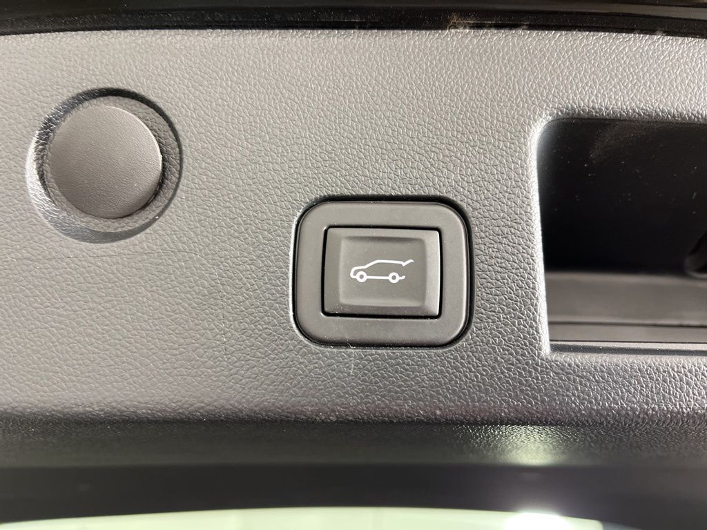 Thumbnail: 2025 Chevrolet Equinox - 8