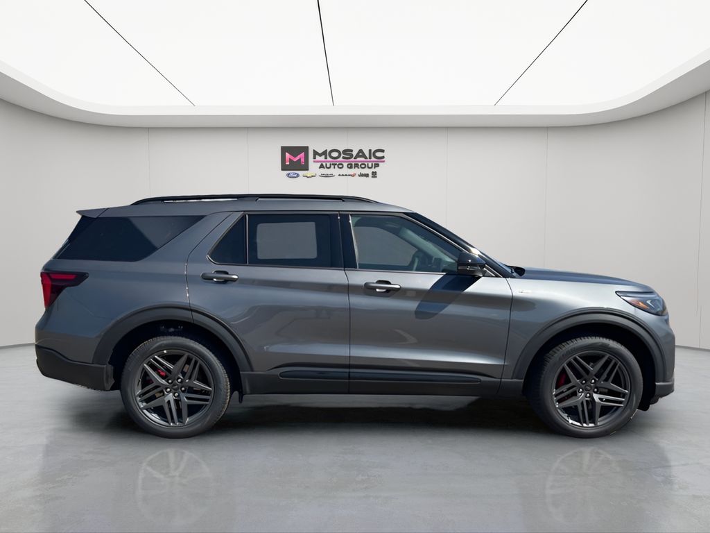 2025 Ford Explorer