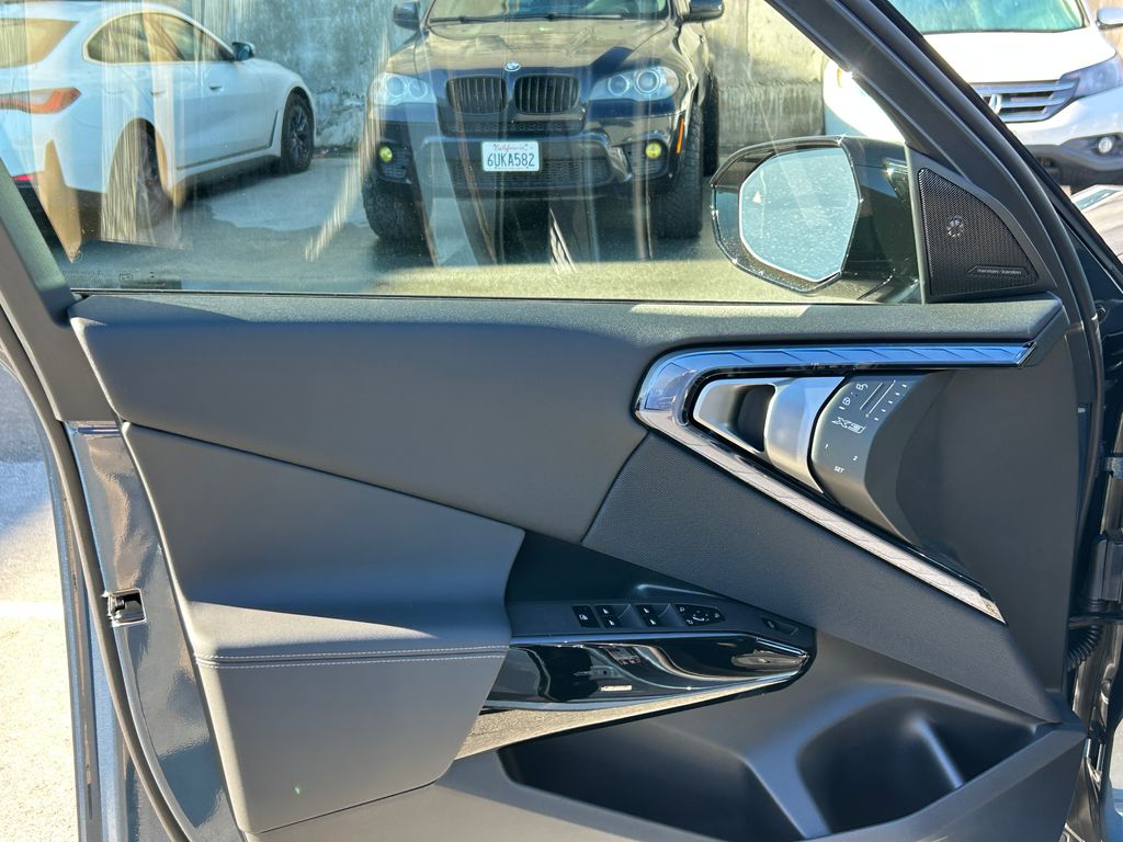 Thumbnail: 2026 BMW X3 - 11