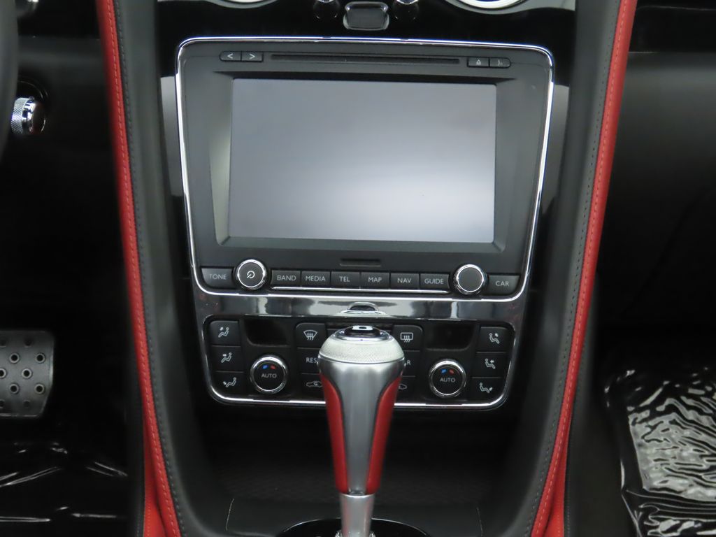 Thumbnail: 2016 Bentley Continental - 22