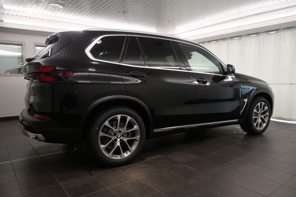 2025 BMW X5 sDrive40i 7