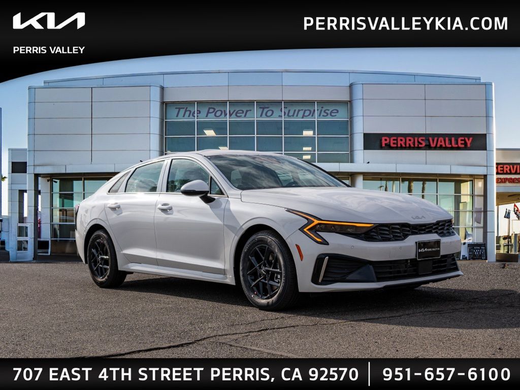 2026 Kia K5 LXS