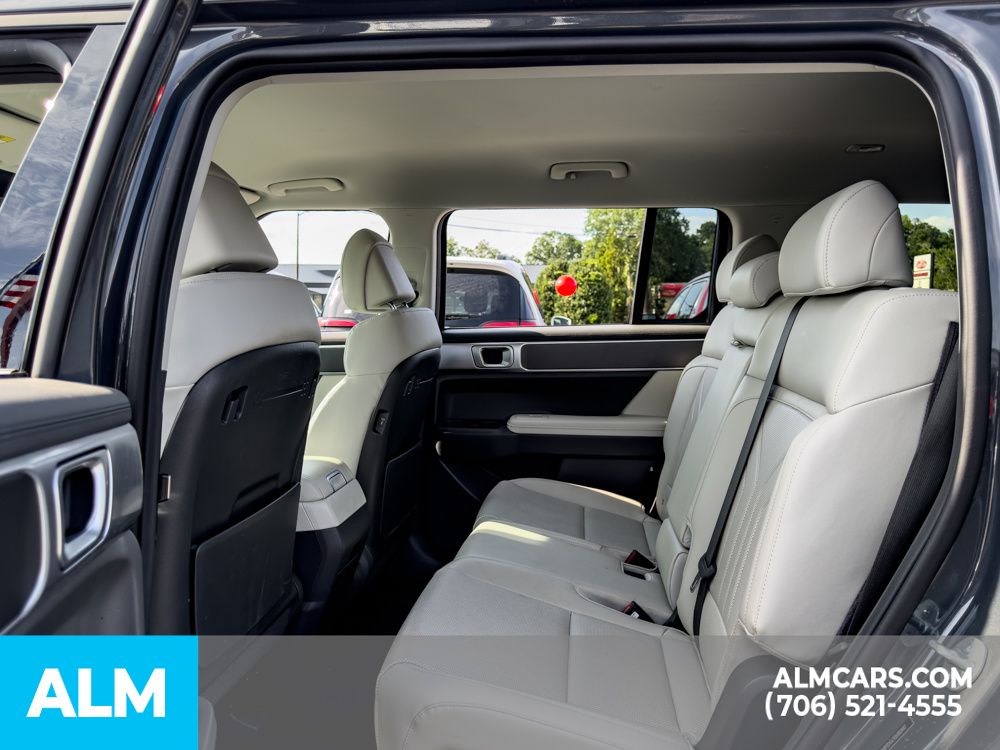 Used 2025 Gray Hyundai SEL image 12