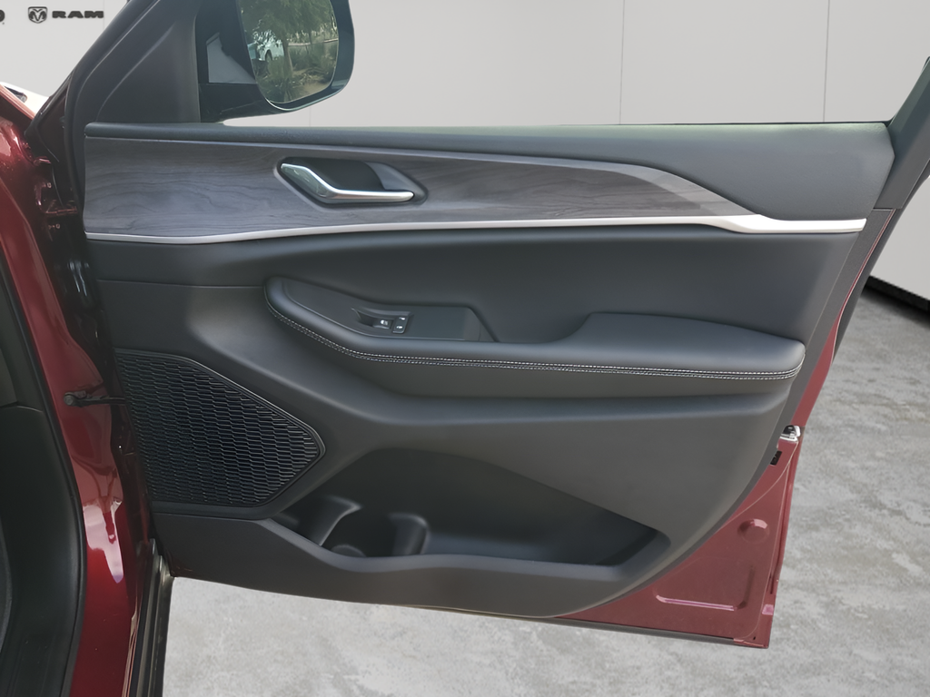 New Car 2025 Jeep Grand Cherokee  Limited For Sale Under $50,000 In Austin, Texas