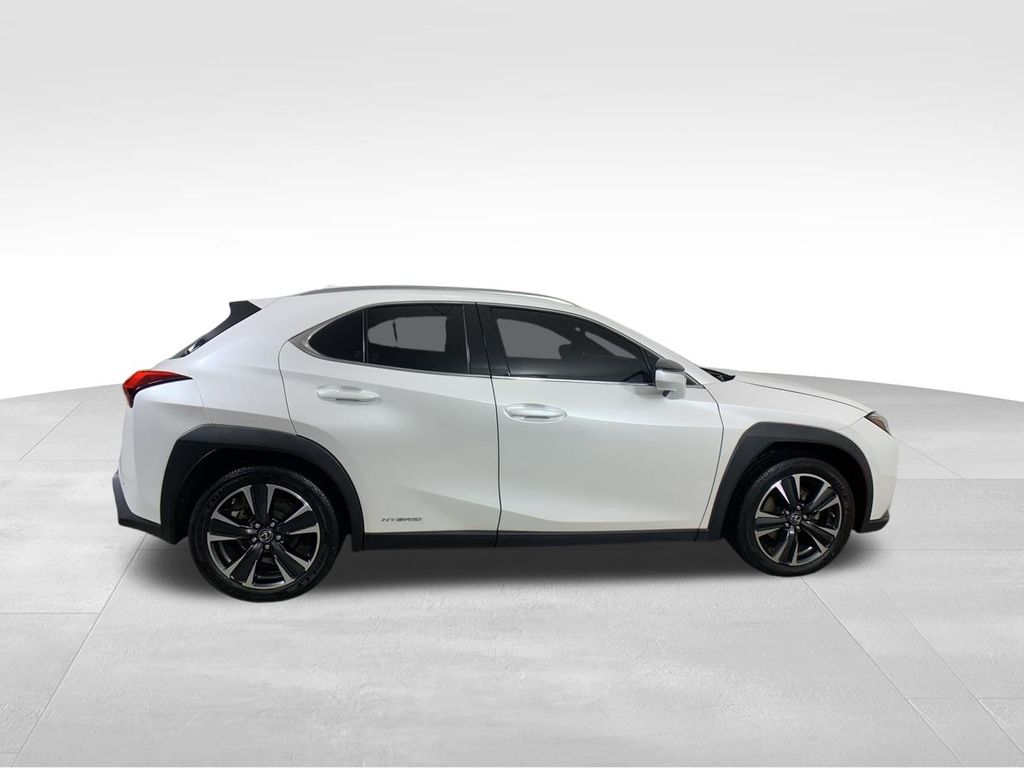 2021 Lexus UX 250h Base 12