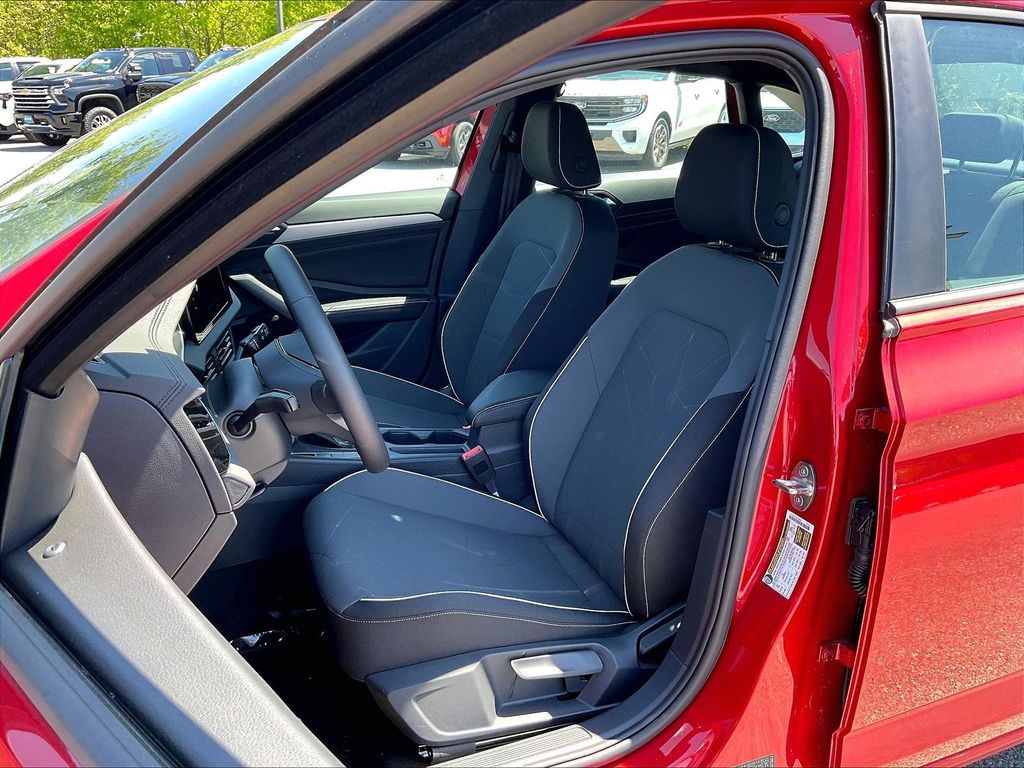 2026 Volkswagen Jetta — photo 11