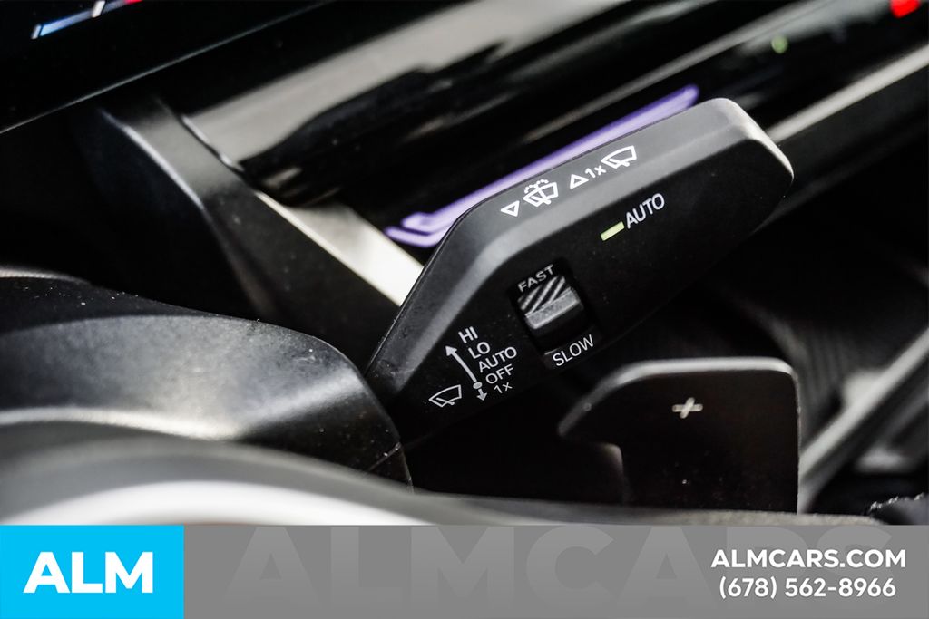 Used 2025 Gray BMW 530i image 30