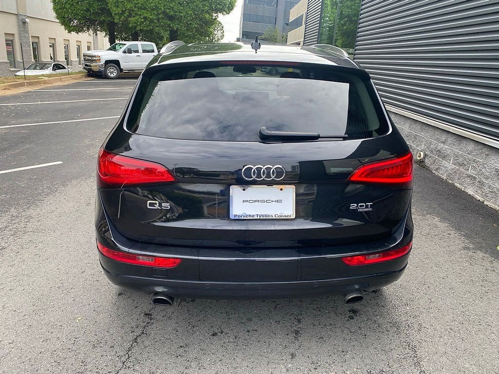 Thumbnail: 2013 Audi Q5 - 6