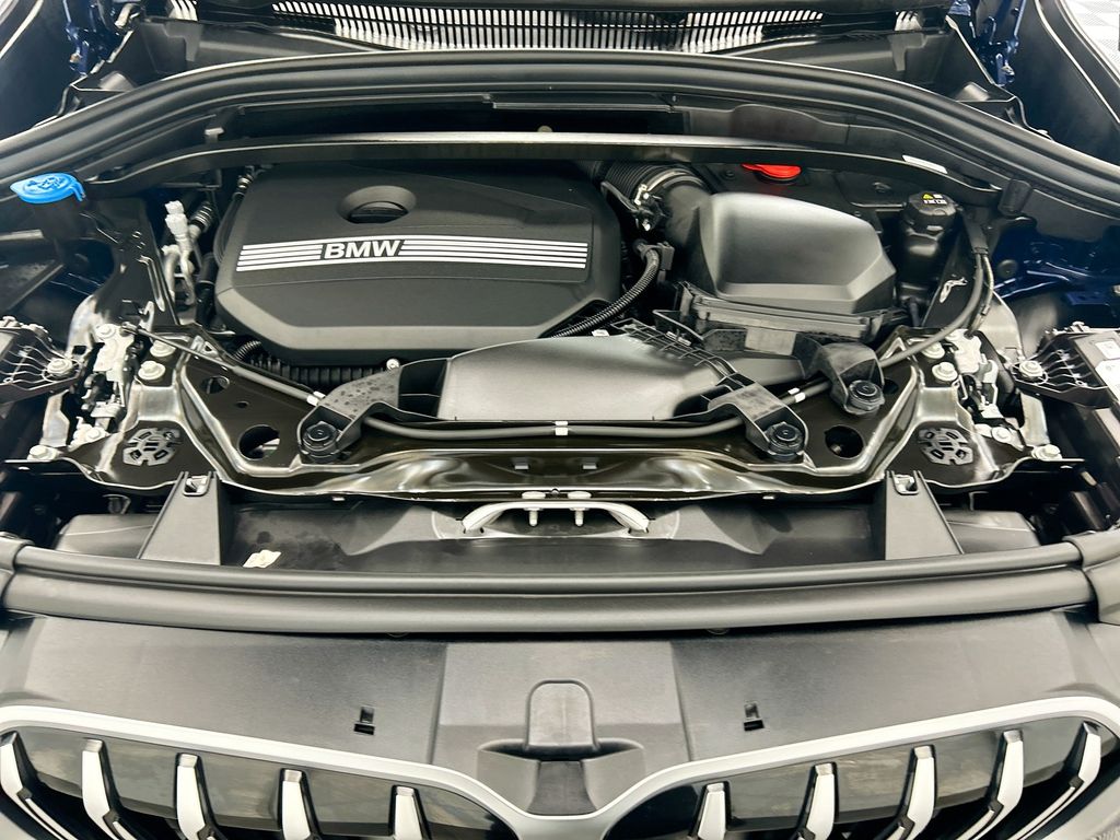 Thumbnail: 2025 BMW X1 - 27