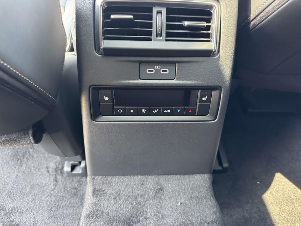 New 2026 Mazda CX-70 SUV
