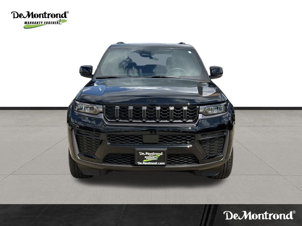 2026 Jeep Grand Cherokee Altitude Black at Victoria Chrysler Dodge Jeep Ram