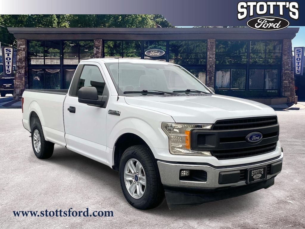 Oxford White 2018 Ford F-150 Pickup Truck 4X2 6-Speed Automatic