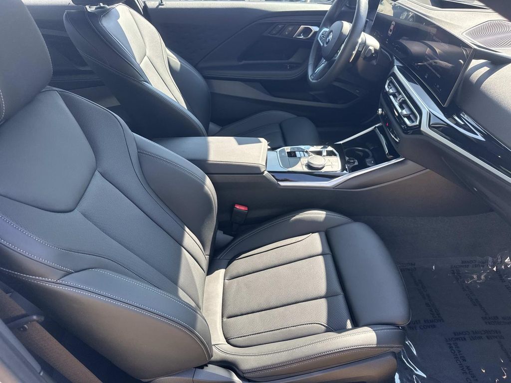Thumbnail: 2024 BMW 2 Series - 11