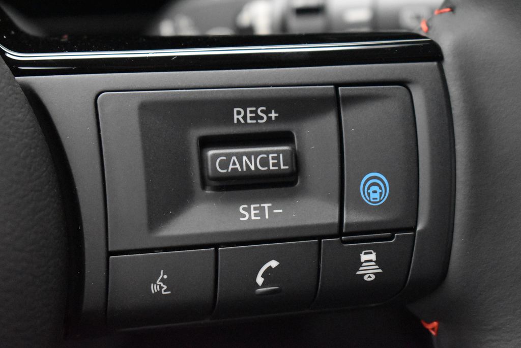 Thumbnail: 2026 Nissan Kicks - 18