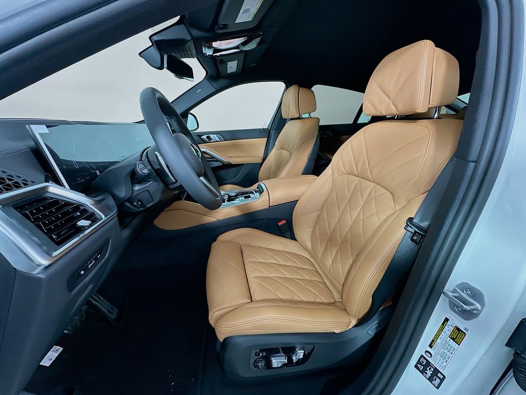 Thumbnail: 2026 BMW X6 - 16