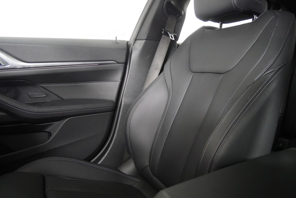 Thumbnail: 2024 BMW 4 Series - 29