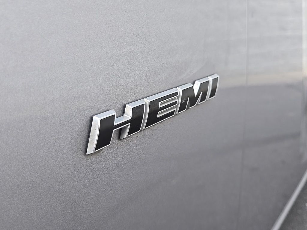 Used 2018 Silver Dodge R/T image 11