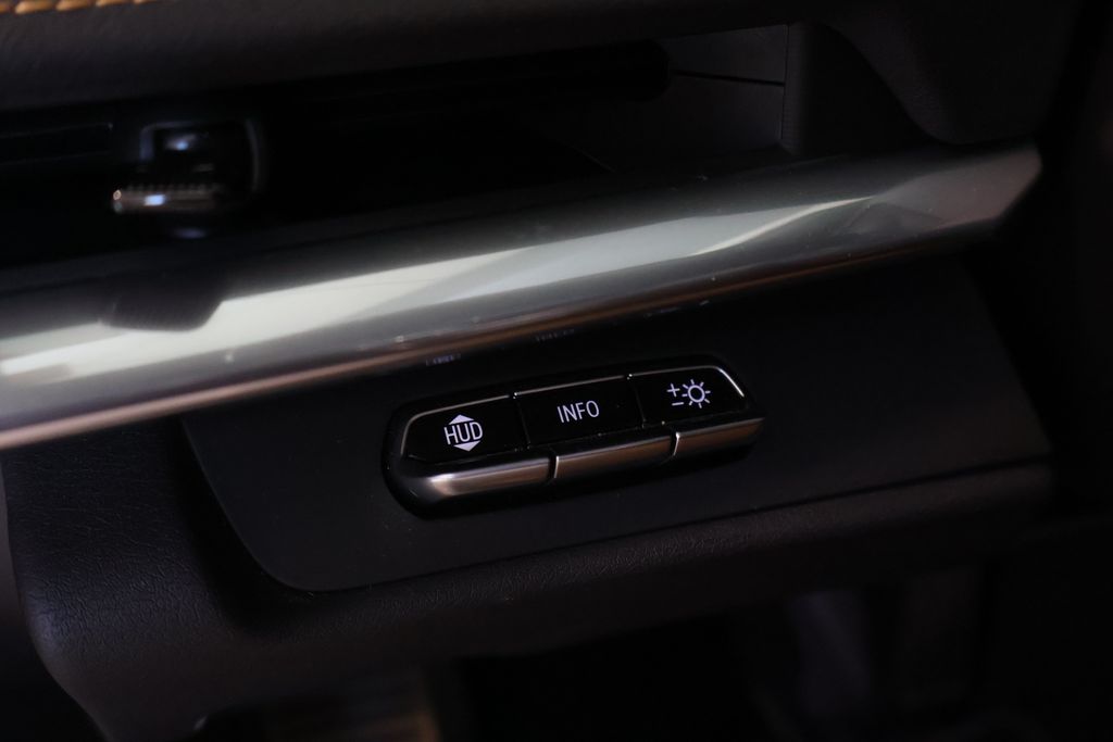 Thumbnail: 2025 Chevrolet Corvette - 20