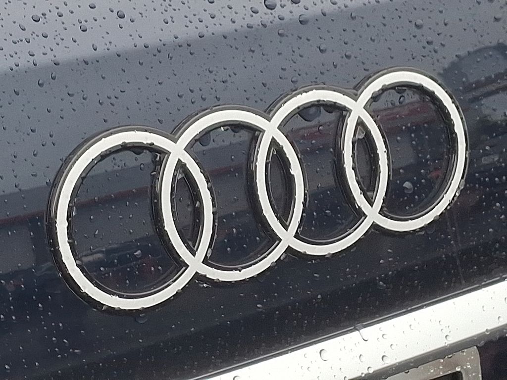 2025 Audi Q7 Premium 31