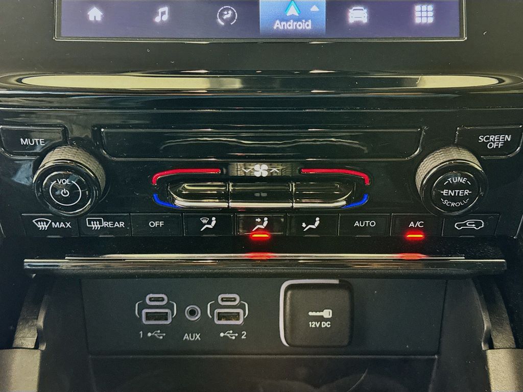 Used Car 2023 Jeep Grand Cherokee L  Laredo For Sale Under $30,000 In Austin, Texas