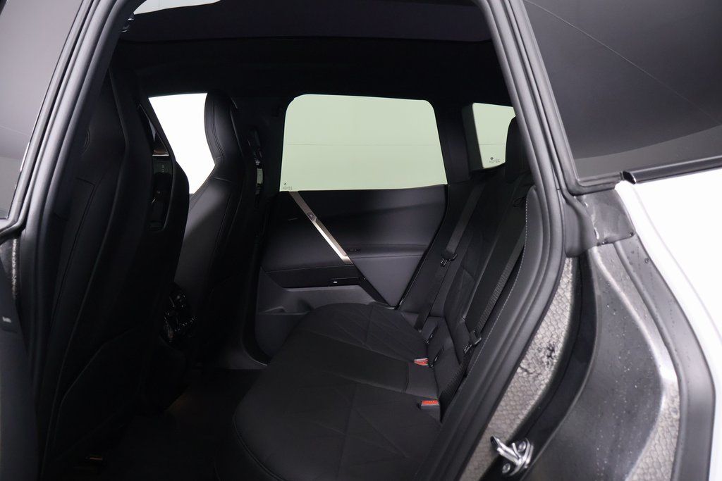 Thumbnail: 2026 BMW iX - 6