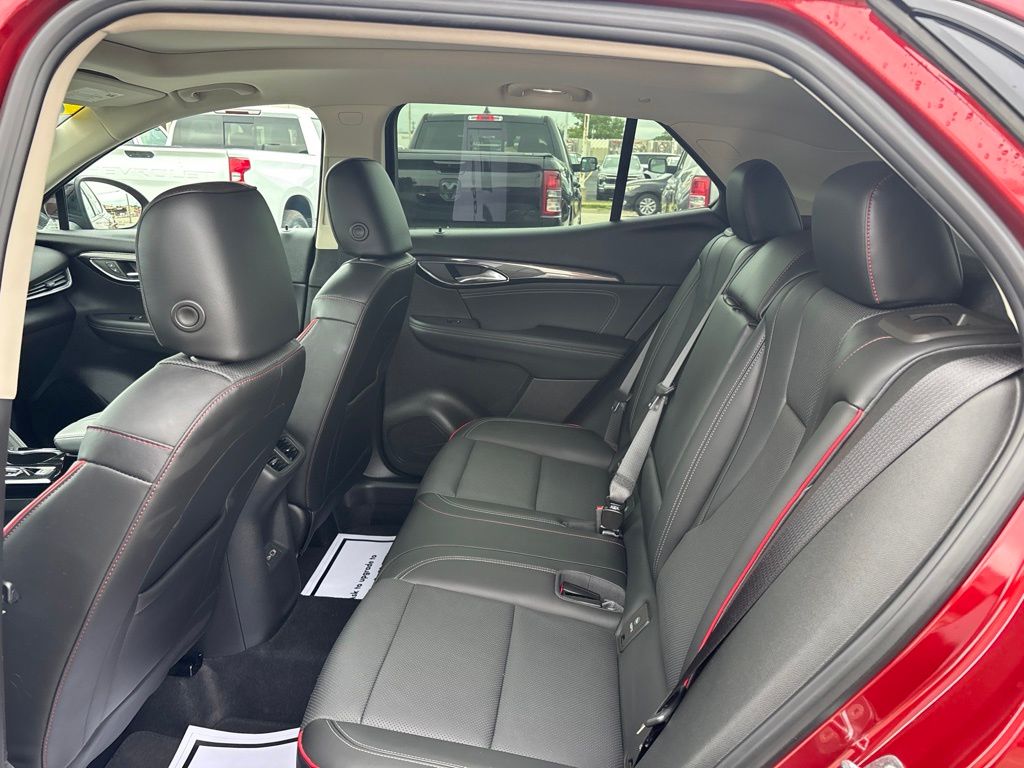 Used 2023 Buick Envision SUV