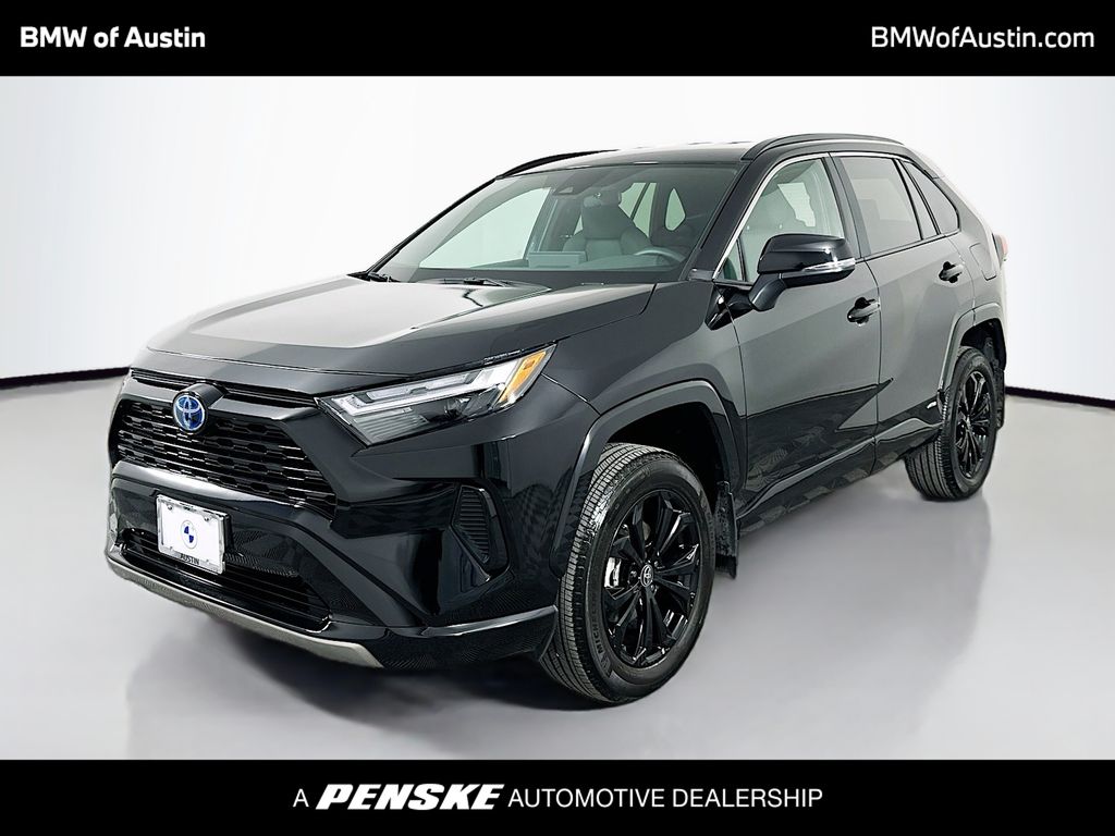 2022 Toyota RAV4 SE -
                Austin, TX