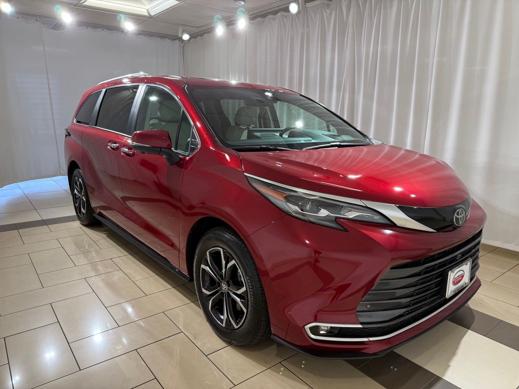 Thumbnail: 2026 Toyota Sienna - 7