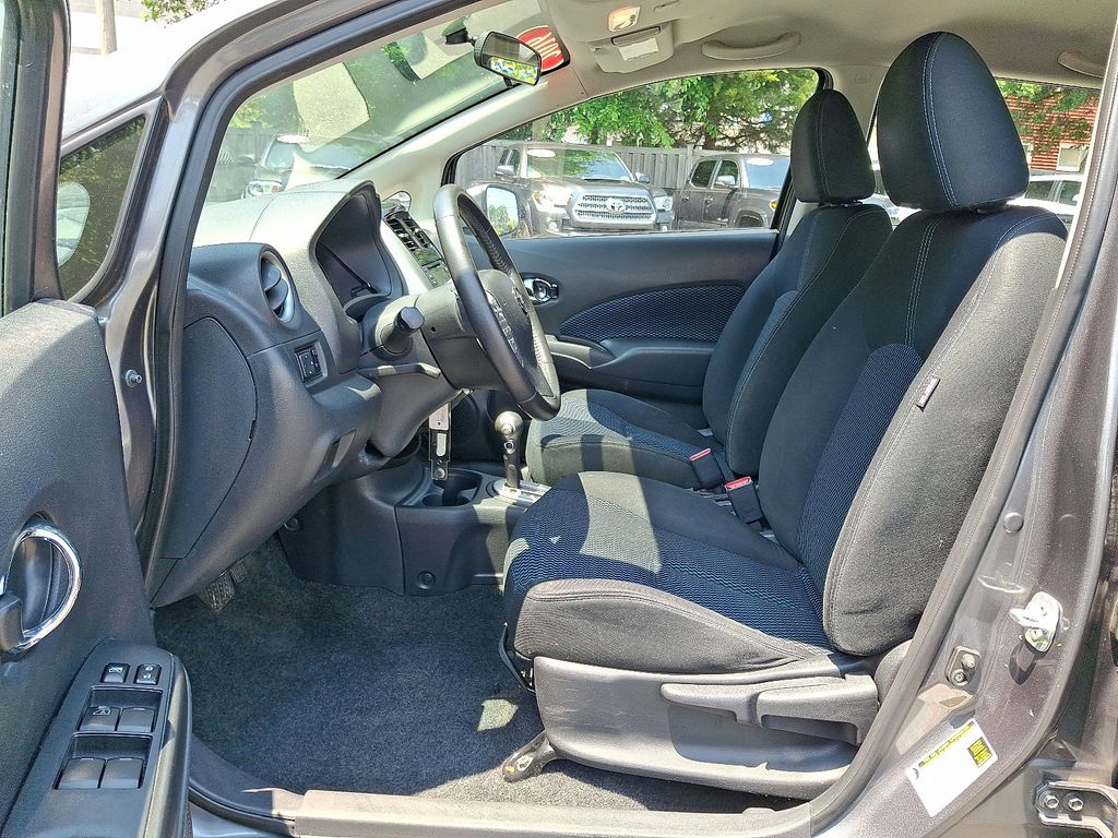 2016 Nissan Versa Note SV 13